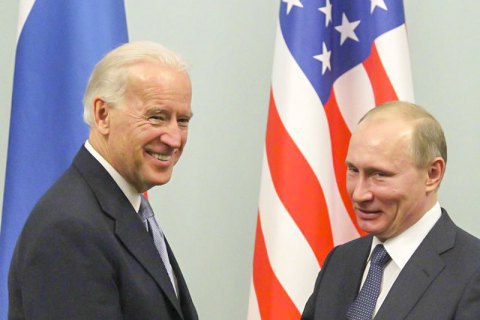 Путин и Байден согласились принять участие в саммите по безопасности, который предложил Макрон