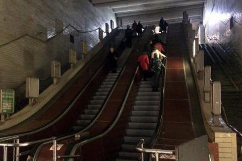 Ескалатор на Старовокзальній вулиці в Києві відновив роботу