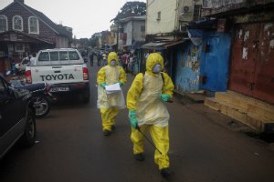ВООЗ: кількість випадків зараження Еболою сягнула 11-місячного мінімуму