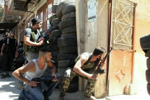 Урядові війська Сирії зайняли головне місто опозиції в Латакії