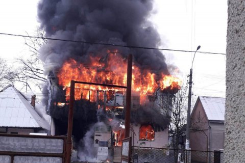 На Закарпатье произошел крупный пожар в магазине стройматериалов