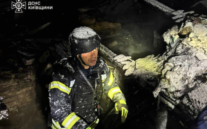 У Київській області внаслідок атаки постраждали 5 районів, поранені 5 людей (оновлено)