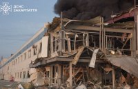 Зеленський про обстріли: РФ витратила кілька крилатих ракет проти американського підприємства на Закарпатті