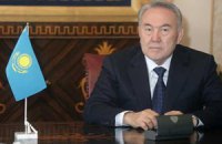 Назарбаев вернулся в Казахстан
