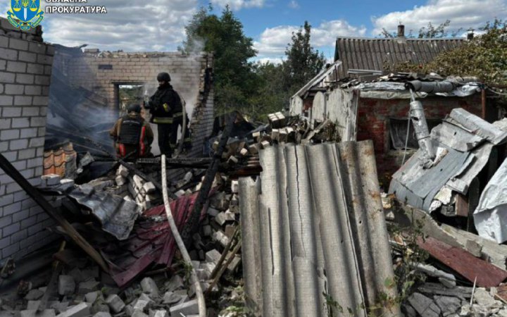 Росіяни дроном поцілили у цивільне авто на Харківщині. Загинули двоє людей