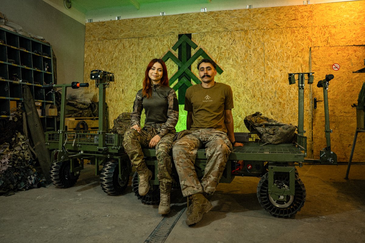 Джесс і напарник Хеппі