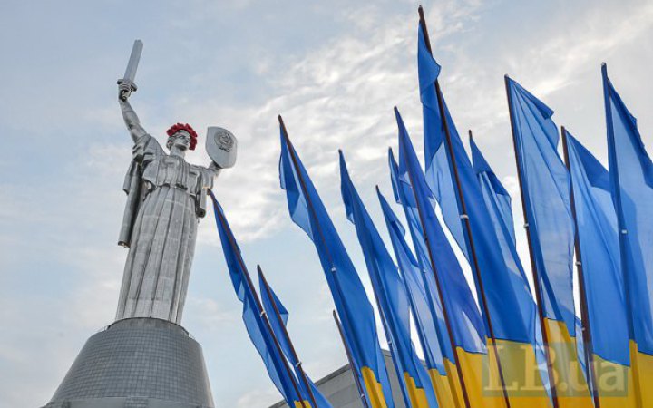 До 24 серпня герб СРСР на монументі "Батьківщина-Мати" замінять на герб України, – Ткаченко 