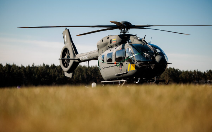 Литва супроводжуватиме російські транзитні потяги спеціальним гелікоптером 