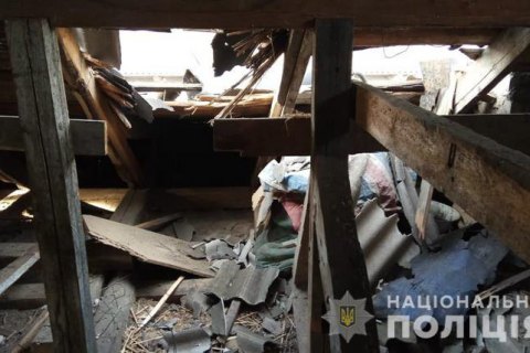 Окупанти з міномета обстріляли житлові будинки Золотого-4