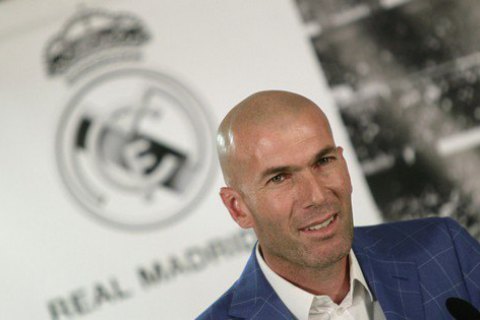 Зидан лишился 20 млн евро, покинув "Реал"