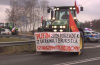 ​МЗС Польщі про "путінський" плакат фермерів: Це спроба захопити рух, можливо, під впливом агентів Росії