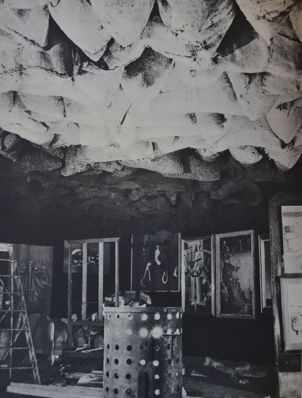 1200 мішків із вугіллям, фото 1938