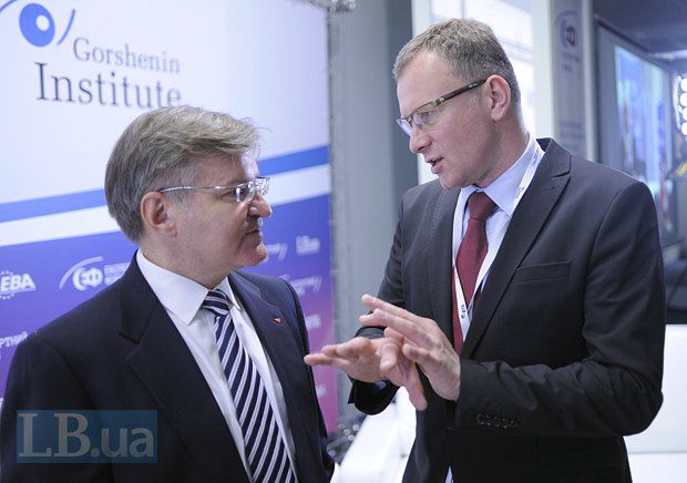 Григорий Немыря(слева) и Богуслав Хработа, главный редактор газеты «Rzeczpospolita»