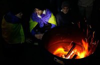 Ночной мороз не разогнал участников Евромайдана