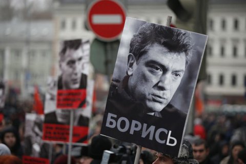 Слідком РФ стверджує, що вбивство Нємцова скоїв шульга
