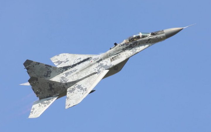 Польша намекнула на готовность охранять небо Словакии в обмен на передачу Украине МиГ-29