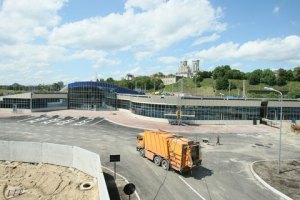 У Києві завершують будівництво найбільшого автовокзалу "Видубичі"