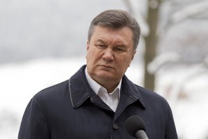 Янукович пожаловался однопарийцам на "нечистоплотность" в отношениях с Россией