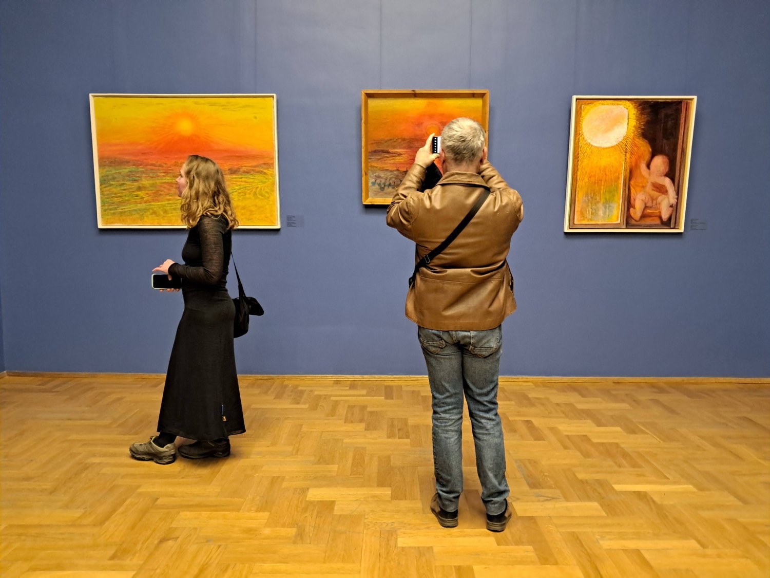 Виставка «Сонцесхід»