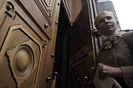 ​ГПУ: Тимошенко для собственного пиара затягивает время пребывания в ГПУ