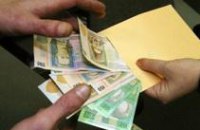Руководство днепропетровской фирмы попалось на выдаче зарплаты «в конвертах»
