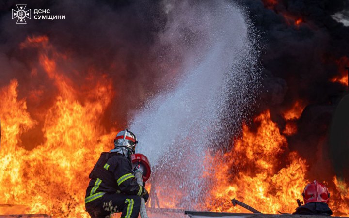 Росіяни атакували об'єкти критичної та промислової інфраструктури на Сумщині
