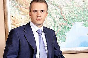 Сын Януковича "вольет" в свой банк еще 100 миллионов
