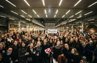 Святослав Вакарчук та композиторка Марія Яремак виступили на вокзалі St Pancras у Лондоні