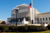 Верховний суд США дозволив тимчасово утримати $4 млрд фінансування продовольчої допомоги