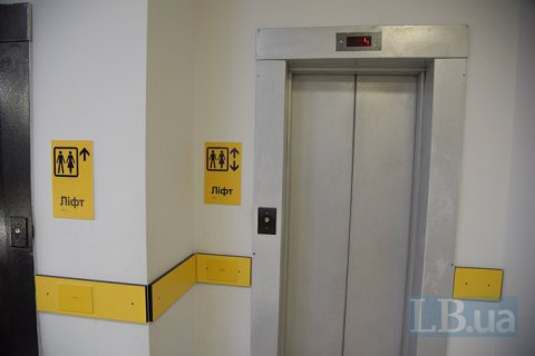 В одесском роддоме погиб заместитель главврача, упав в шахту лифта  
