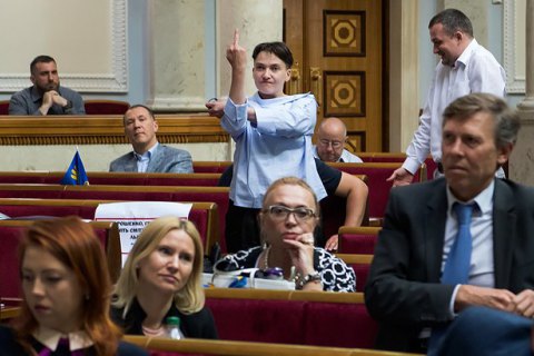 Савченко очікують в Раді після допиту в СБУ