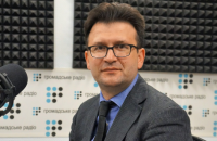 В Україну з Канади везуть посмертну маску і друкарську машинку Симона Петлюри