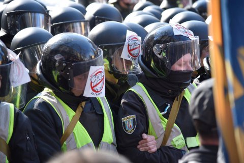 МВД: члены "Нацкорпуса" будут наказаны за драки с полицией в Киеве и Черкассах