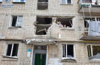 Росіяни завдали удару по п'ятиповерхівці у Куп'янську