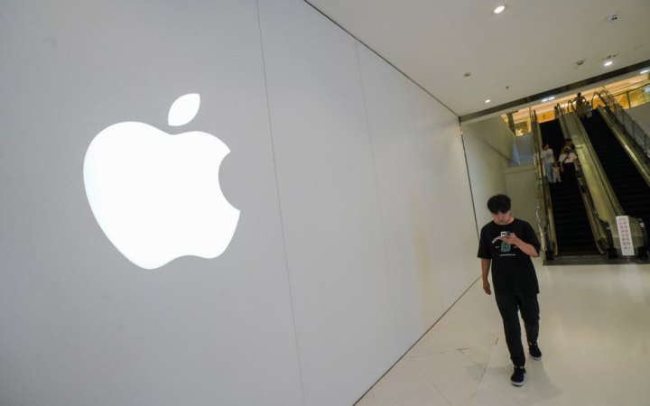 Apple має сьогодні представити iPhone 15. Дебют смартфонів затьмарений проблемами з Китаєм