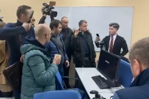 СБУ проводит обыски телеканала "1+1" по делу о прослушке Гончарука (обновлено)