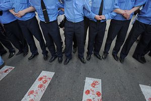 В Ровно задержанных побили в милиции