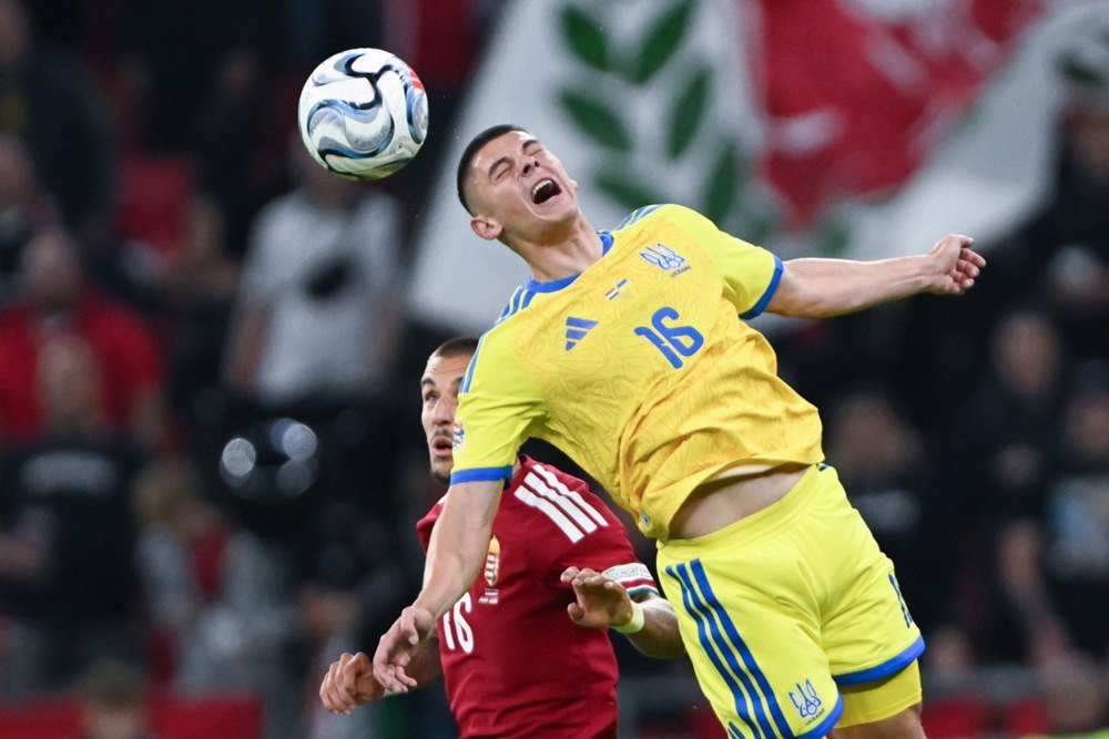 Віталій Миколенко під час верхової боротьби
