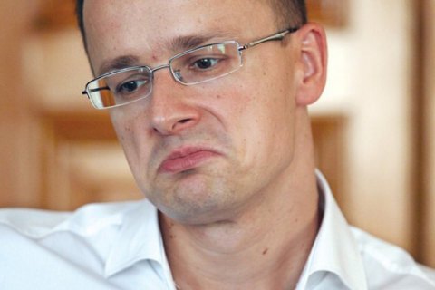Глава МЗС Угорщини назвав санкції проти РФ марними