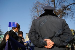 Суд дав міліціонеру умовний термін за пограбування інкасаторів