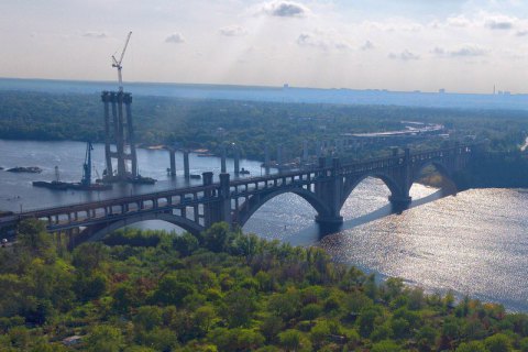 Кабмин согласовал 4,6 млрд грн аванса на мосты в Запорожье, Кременчуге и Ямполе