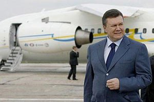 Янукович улетел в Вильнюс 