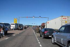 Финны увеличили число пограничников на границе с Россией