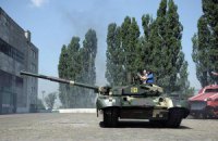 Украинские солдаты получат 10 танков из Харькова