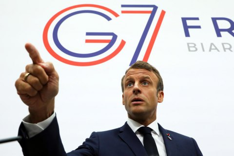 Франция выступила против возвращения России в "Большую семерку"