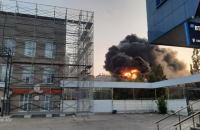 У Росії поскаржилися на нічну атаку дронів. На заводі, де виготовляють антени для армії, спалахнула пожежа