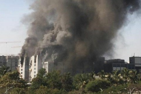 В Индии загорелся институт по разработке вакцин, погибли по меньшей мере пять человек (обновлено)