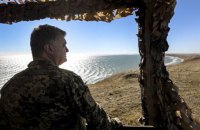 Порошенко проверил готовность войск к отражению российской агрессии с моря