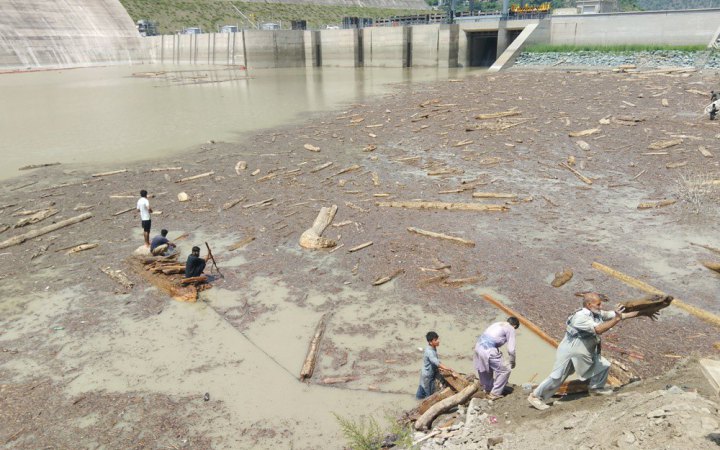 У Пакистані та Індії кількість жертв унаслідок повеней перевищила 400 осіб