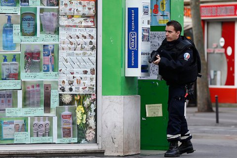 У Парижі затримали чоловіка, підозрюваного у підготовці теракту